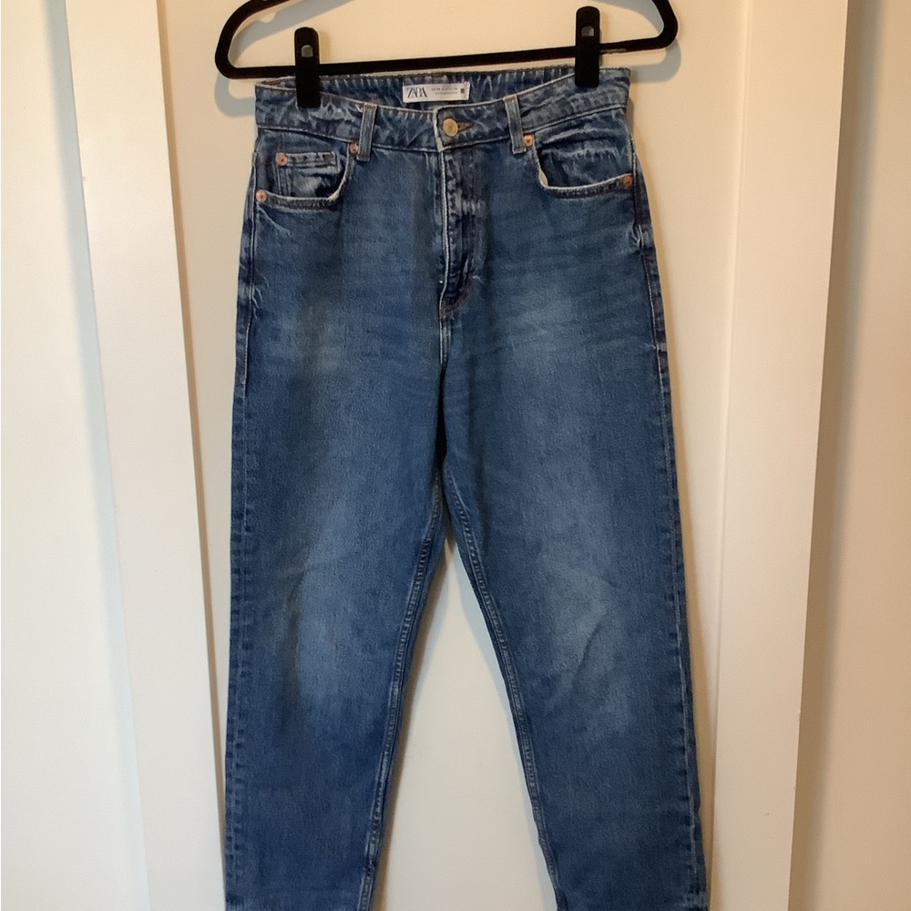 Zara Women's High Rise Blue Jeans